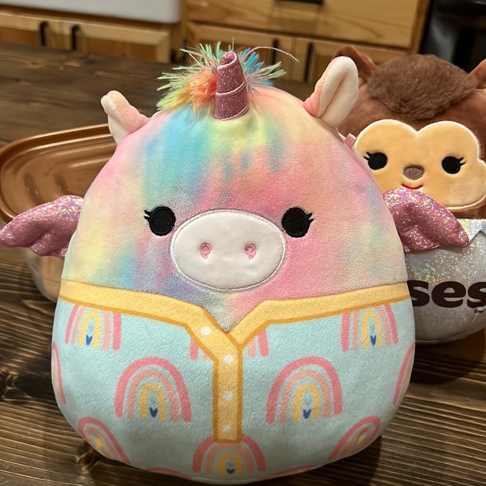 Jamie Squishmallow. Excellent condition. No tag